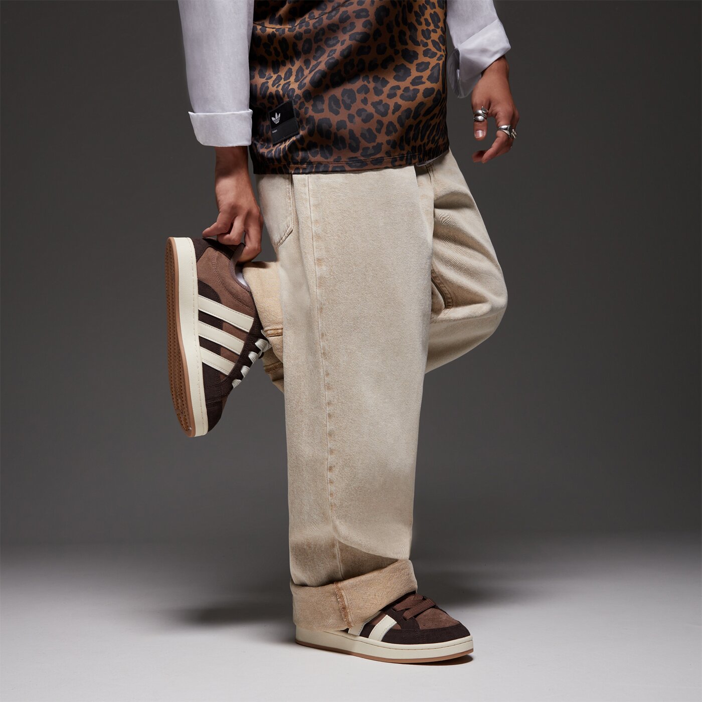 Мъжки маратонки ADIDAS CAMPUS 00S  jq8354 цвят тъмносин