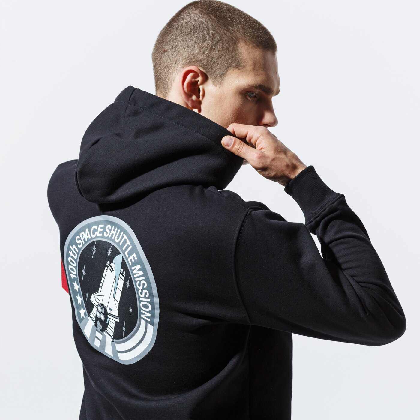 Мъжки суичър ALPHA INDUSTRIES СУИТЧЪР С КАЧУЛКА SPACE SHUTTLE HOODY 178317-03 цвят черен