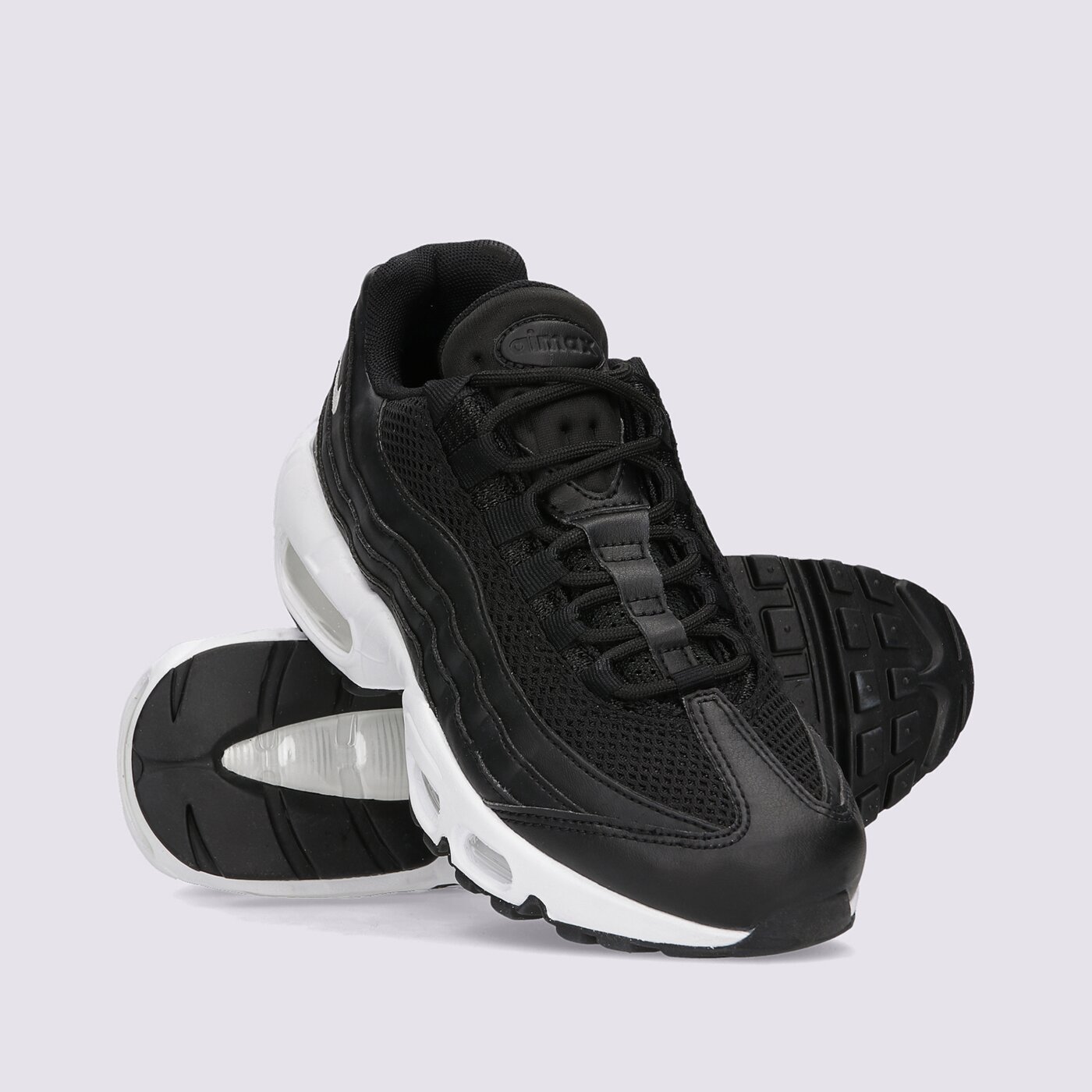 Дамски маратонки NIKE AIR MAX 95 ESSENTIAL  dh8015-001 цвят черен