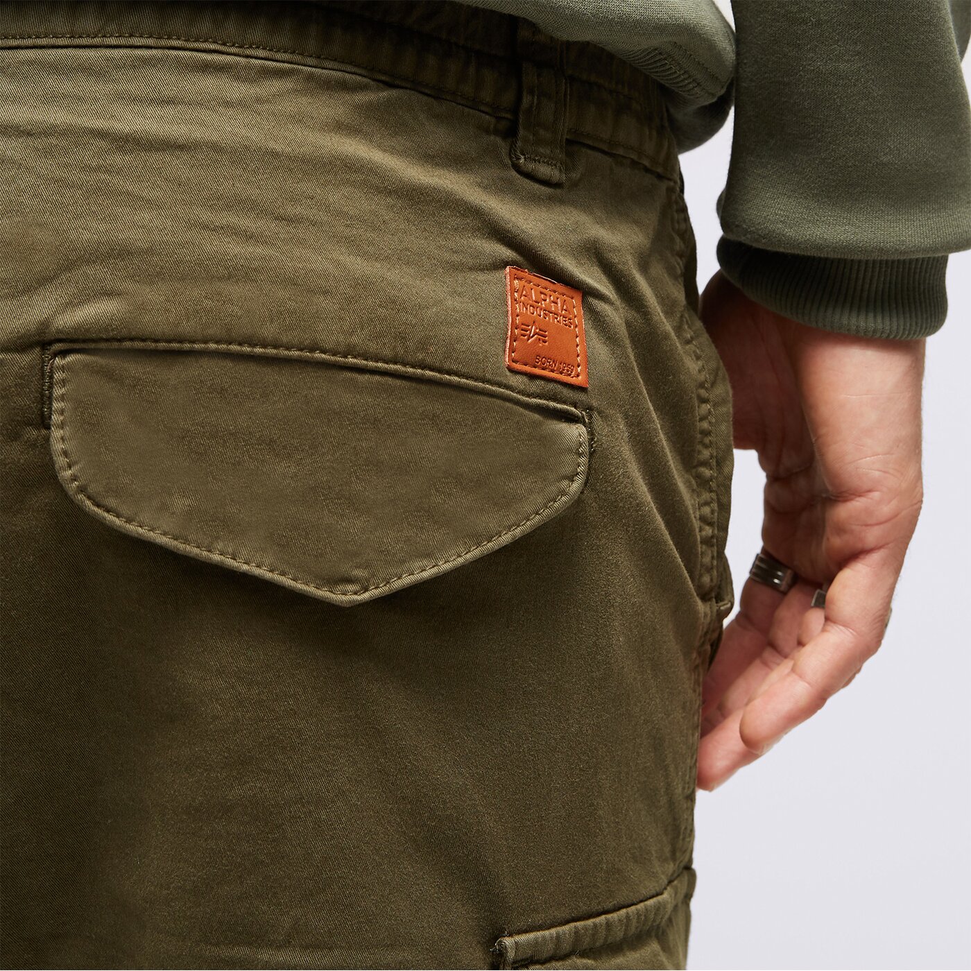 Мъжки панталони ALPHA INDUSTRIES ПАНТАЛОНИ AIRMAN 188201142 цвят каки