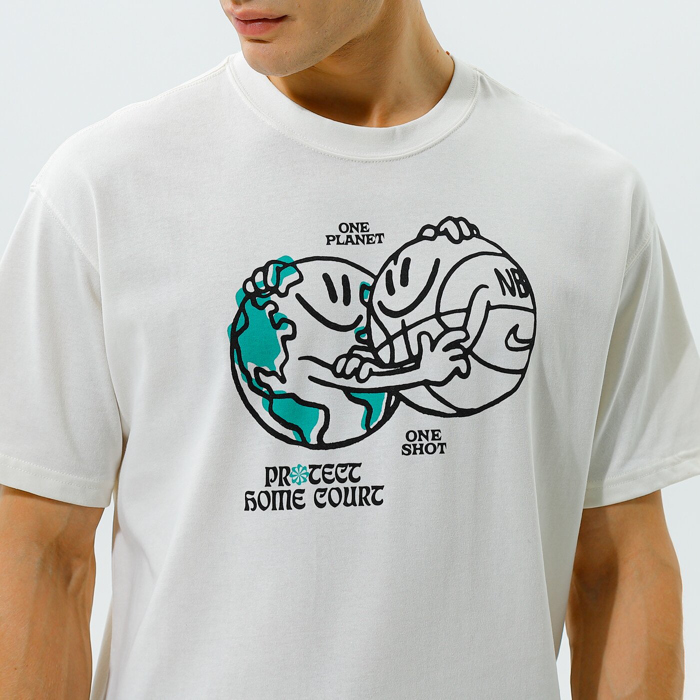 Мъжка тениска NIKE ТЕНИСКА M NK CTS N31 M2Z SS 2 TEE NBA dm1317-901 цвят бежов