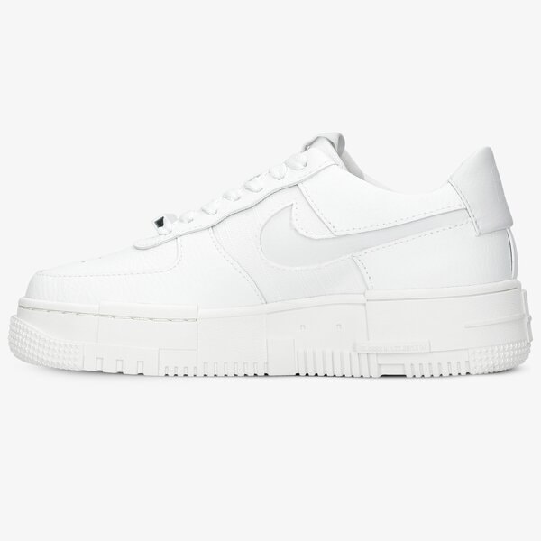 Дамски маратонки NIKE AIR FORCE 1 PIXEL ck6649-102 цвят бял