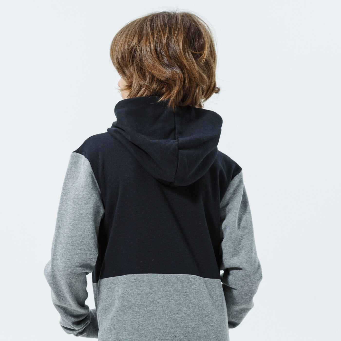 Детски суичър JORDAN СУИТЧЪР СЪС ЗАКОПЧАВАНЕ С КАЧУЛКА JUMPMAN AIR FLEECE  957583-k6n цвят сив