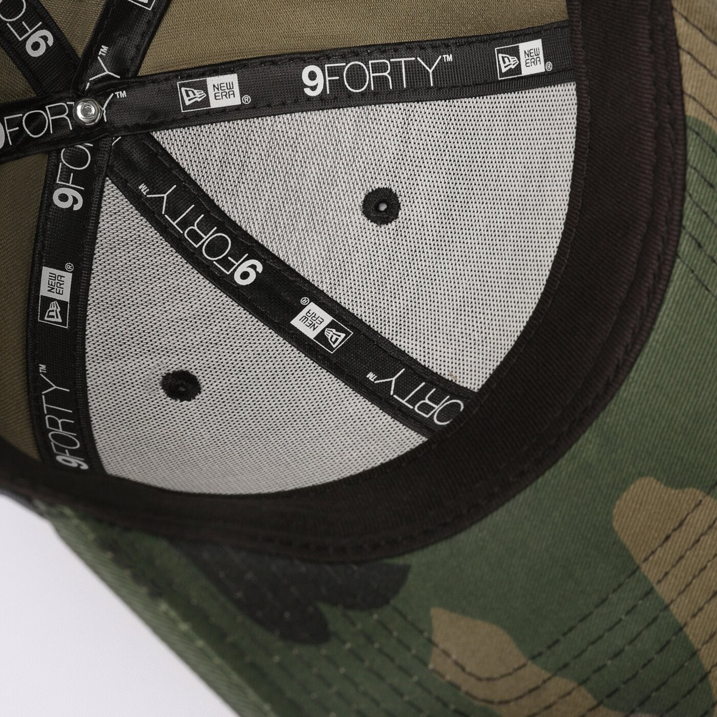 Дамска шапка с козирка NEW ERA ШАПКА LEAGUE ESSENTIAL 9FORTY NEYYAN WDC 11357008 цвят каки