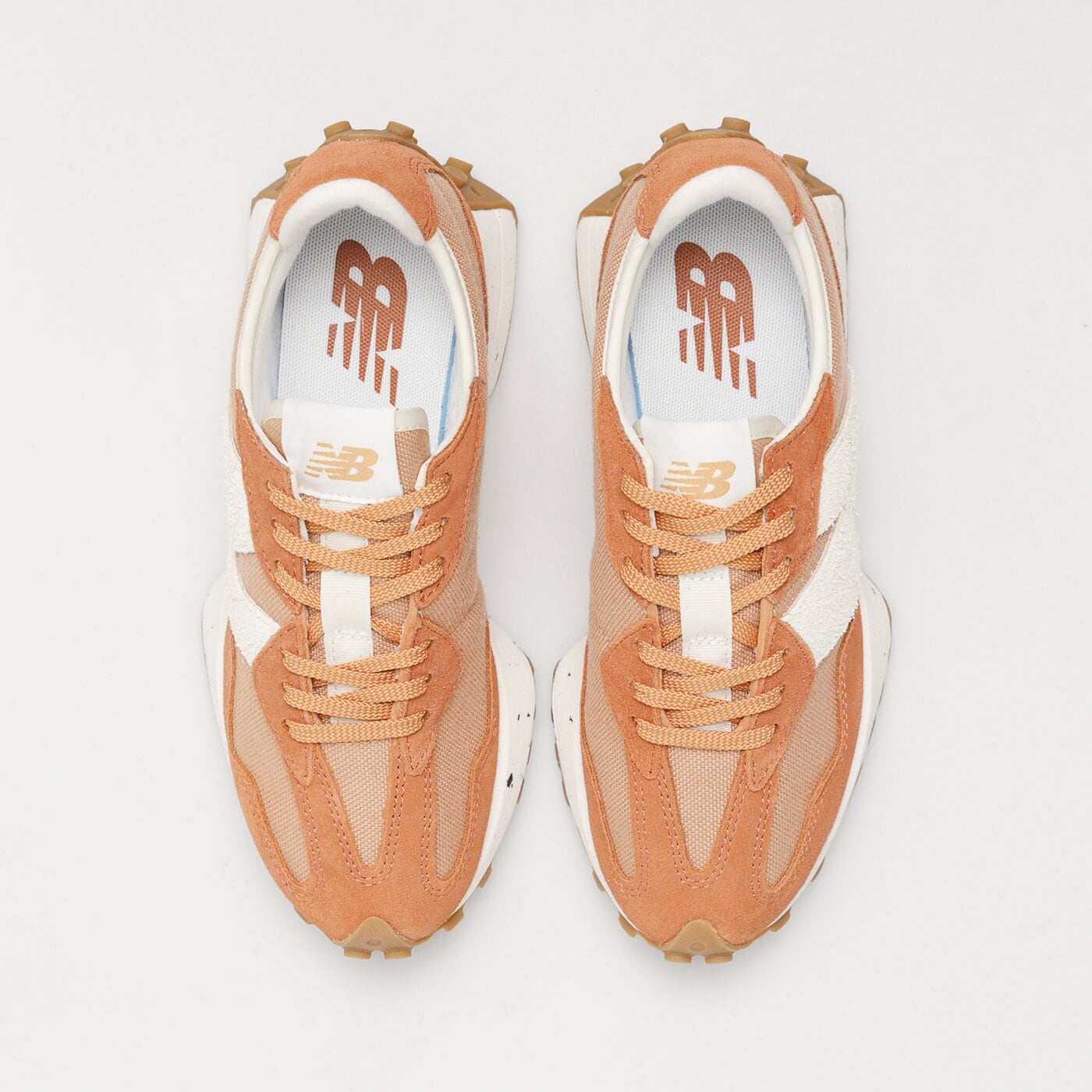 Дамски маратонки NEW BALANCE 327 ws327sm цвят оранжев