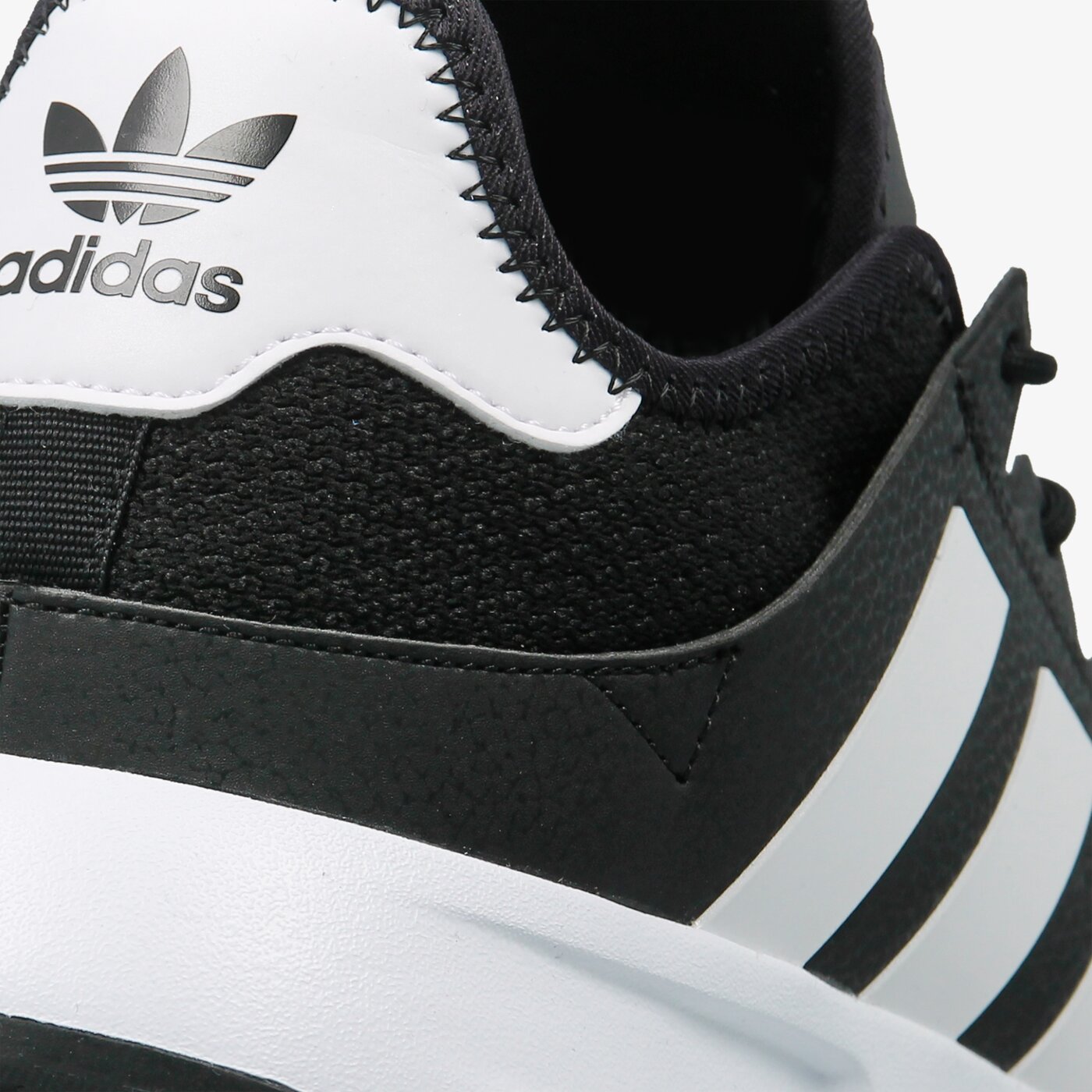 Мъжки маратонки ADIDAS X_PLR cq2405 цвят черен