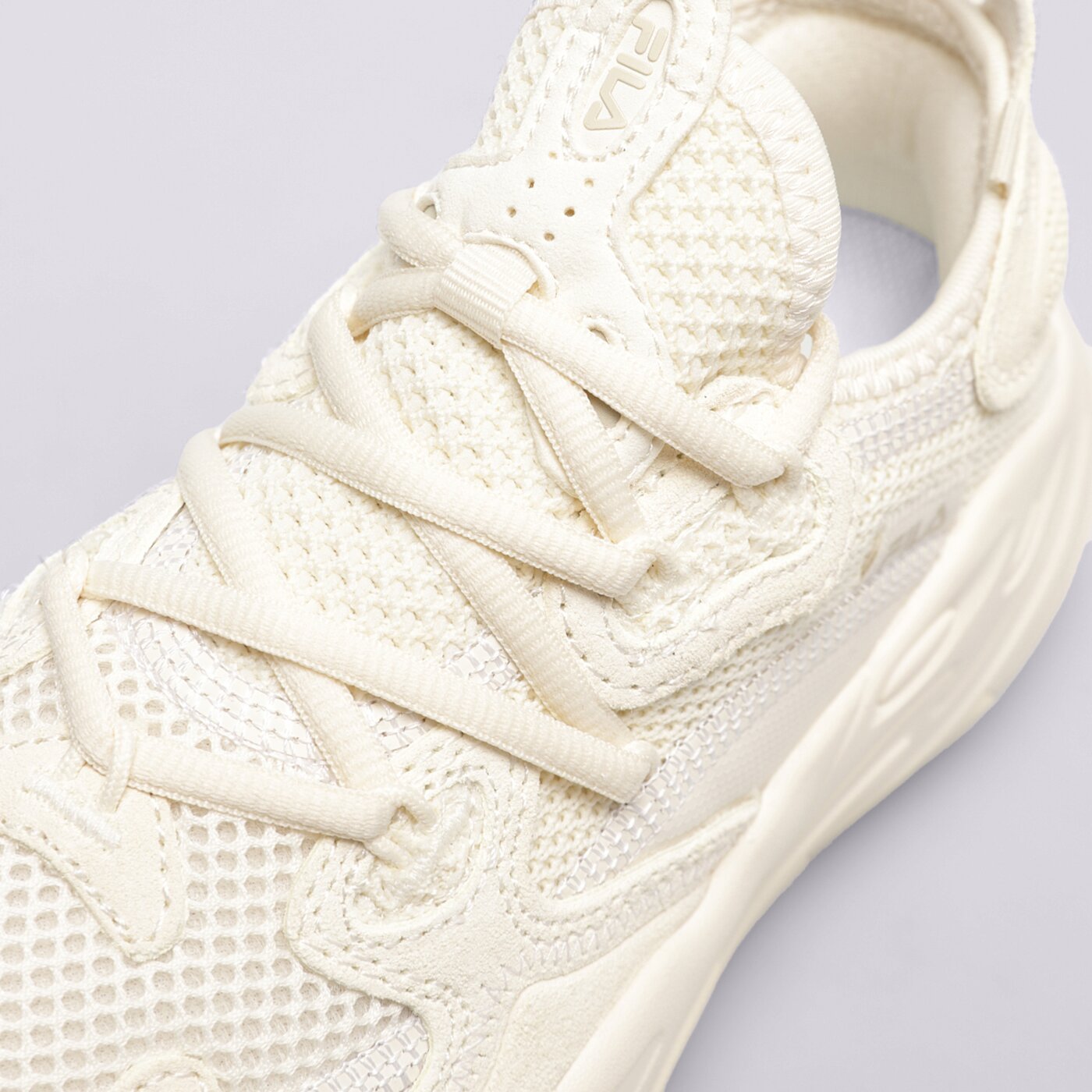 Дамски маратонки FILA RAY TRACER EVO 2 5rm02589166 цвят кремав