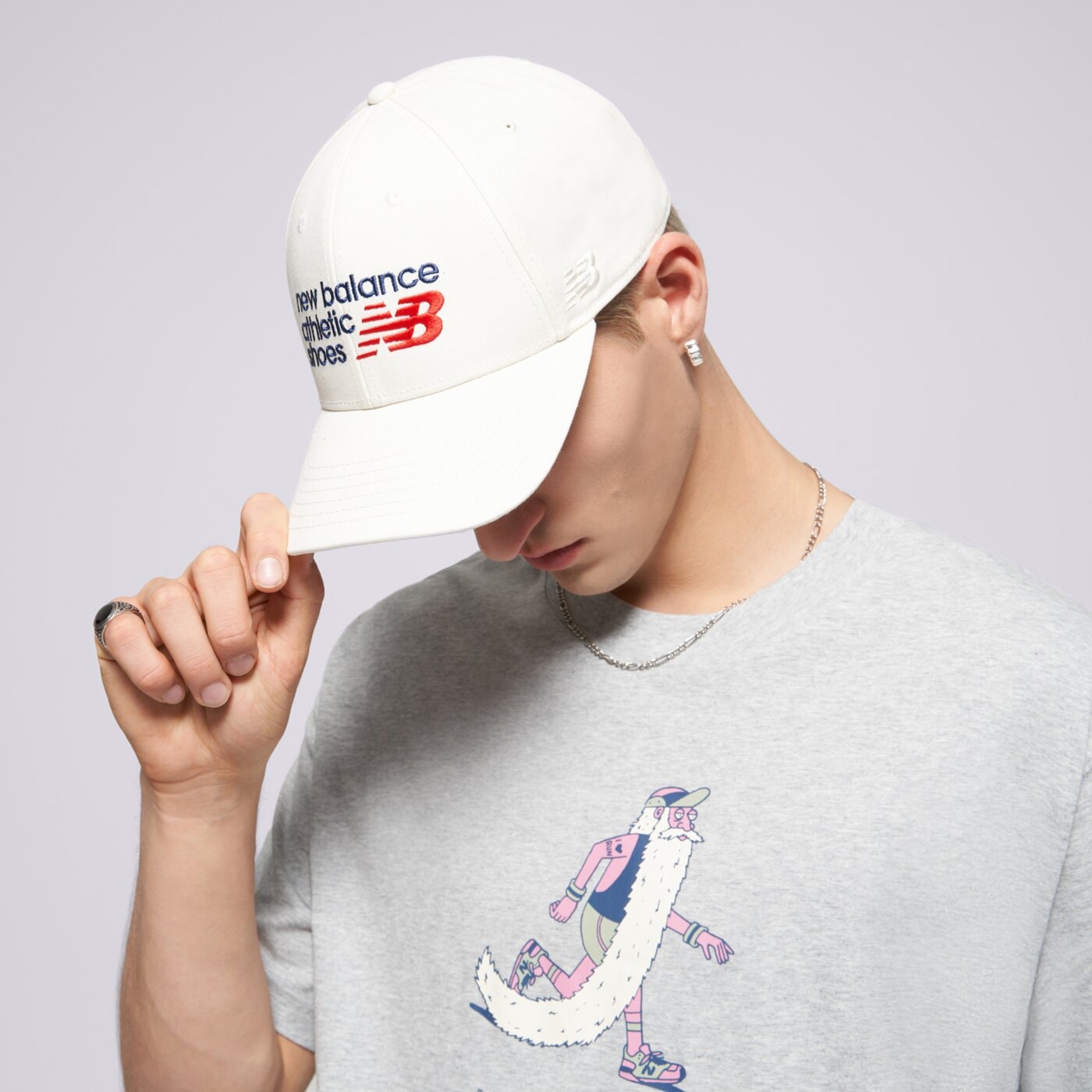 Дамска шапка с козирка NEW BALANCE ШАПКА ATHLETICS STRUCTURED HAT lah53004sst цвят бежов