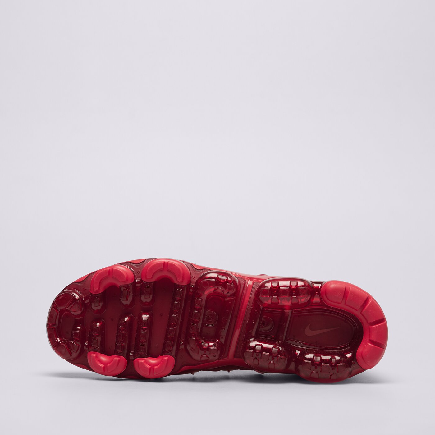 Мъжки маратонки NIKE AIR VAPORMAX PLUS cw6973-600 цвят червен