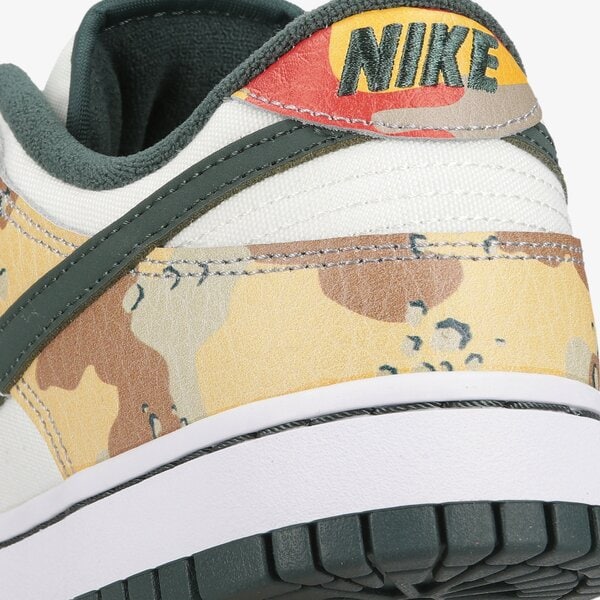 Мъжки маратонки NIKE DUNK LOW SE dh0957-100 цвят зелен