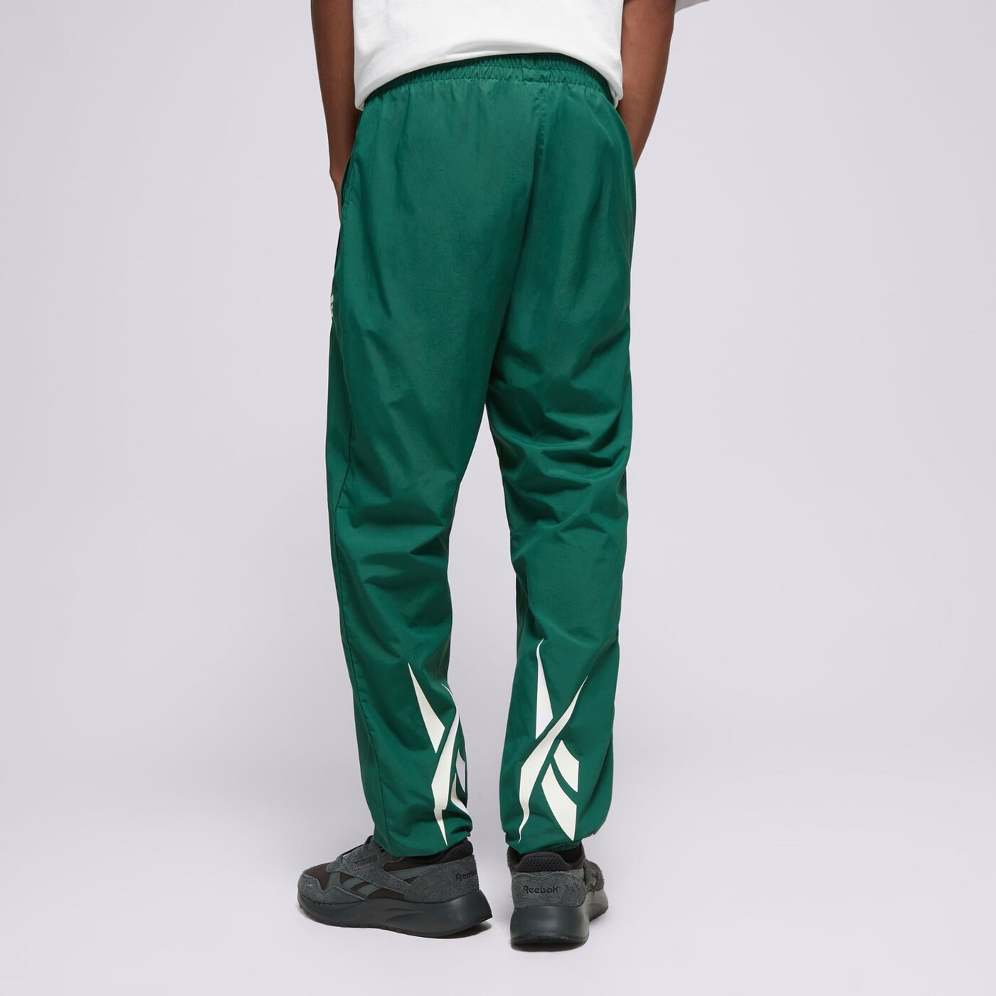 Мъжки панталони REEBOK ПАНТАЛОНИ CL F FR TRACKPANT 100075947 цвят зелен