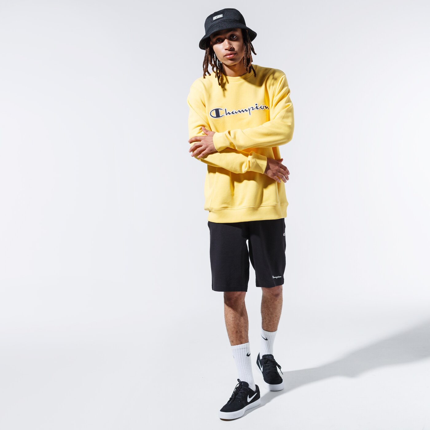 Мъжки суичър CHAMPION СУИТЧЪР LOGO CREWNECK 215495ys001 цвят жълт