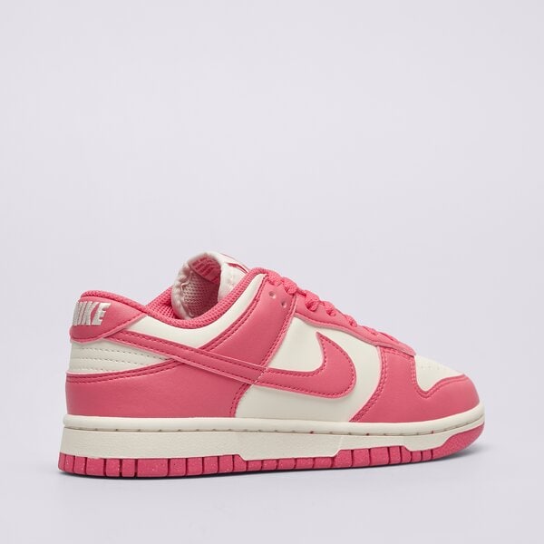 Дамски маратонки NIKE DUNK LOW dd1873-600 цвят розов