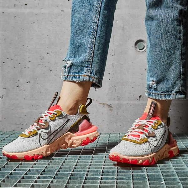 Дамски маратонки NIKE REACT VISION  ci7523-102 цвят бял