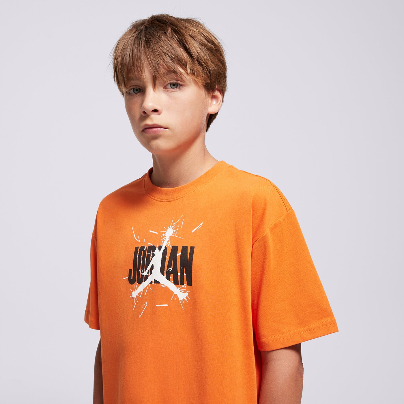 Детска тениска JORDAN ТЕНИСКА JDB MJ 85 SHATTER SS TEE BOY 95f059-n4v цвят кремав