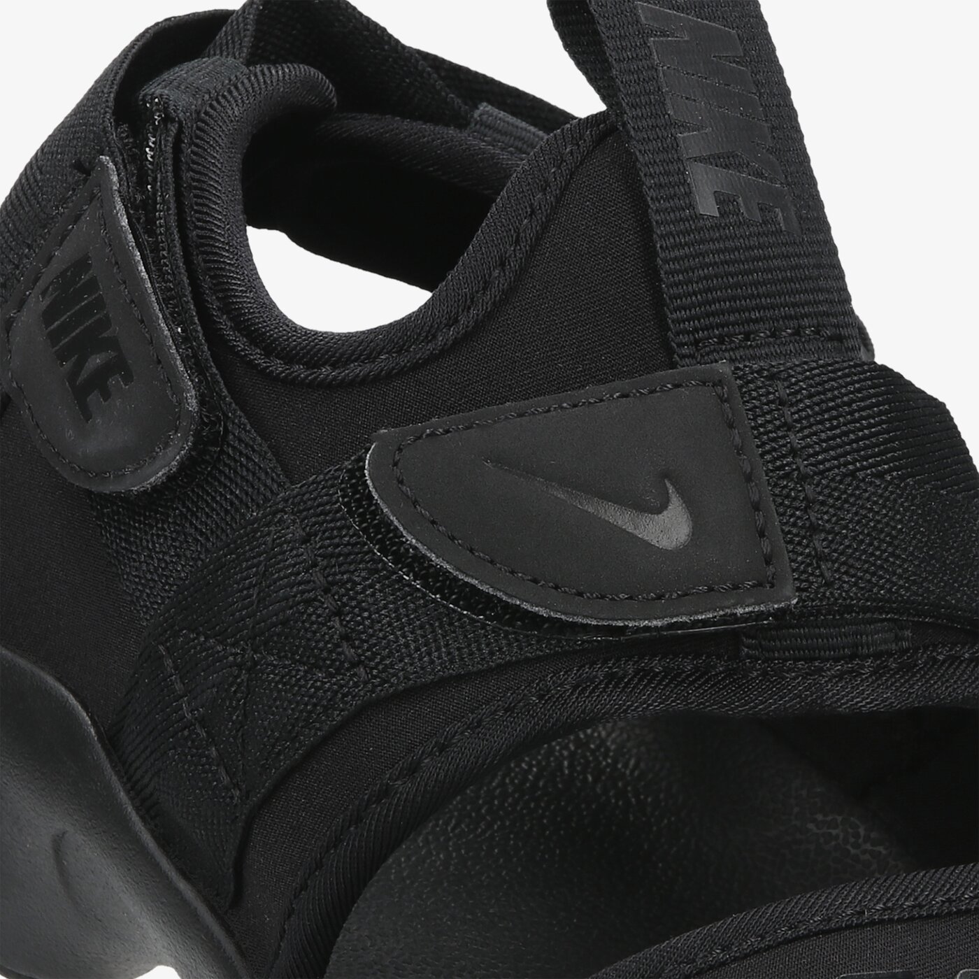 Дамски чехли и сандали NIKE CANYON cv5515-002 цвят черен