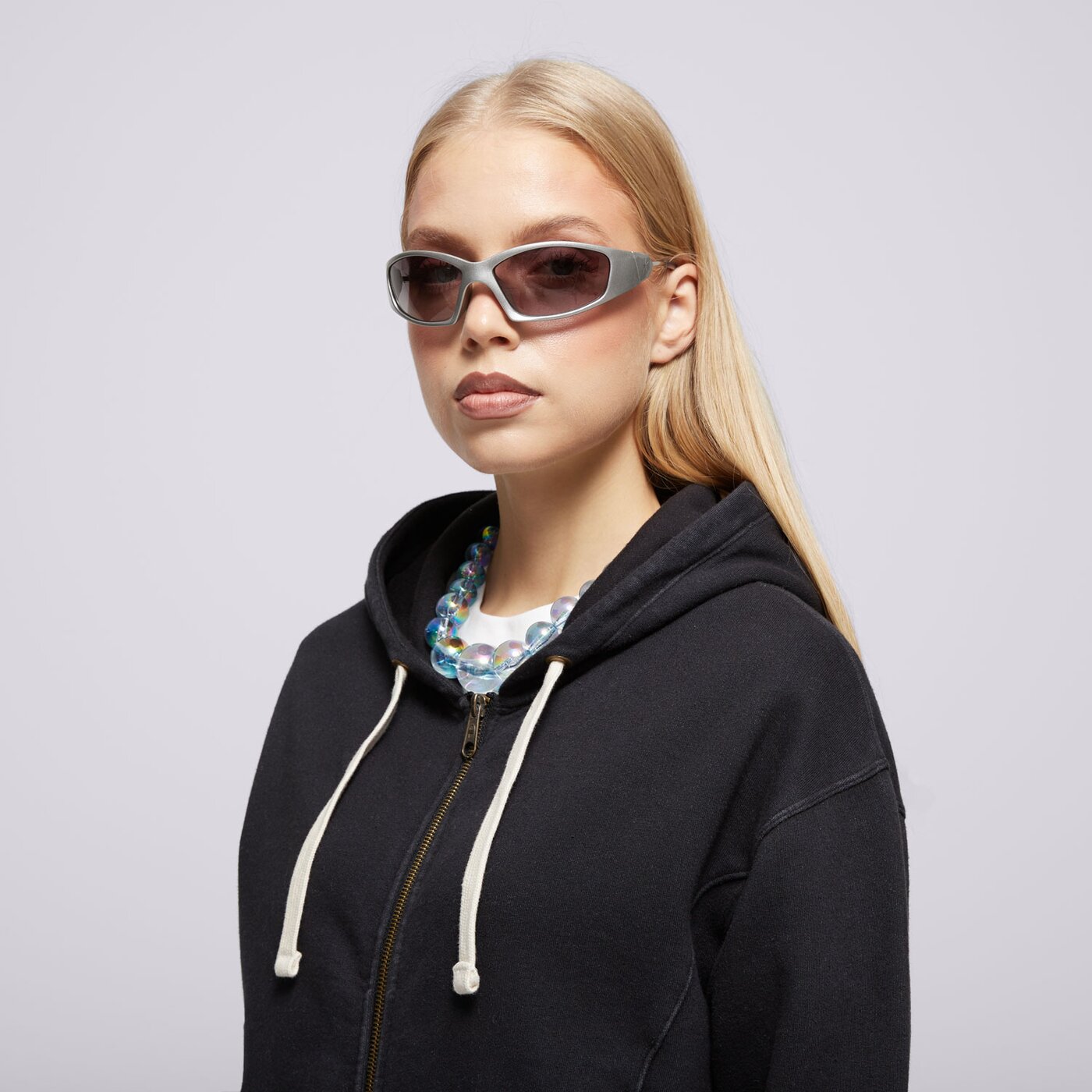 Дамски суичър CHAMPION СУИТЧЪР С КАЧУЛКА HOODED SWEATSHIRT 117631kk001 цвят черен