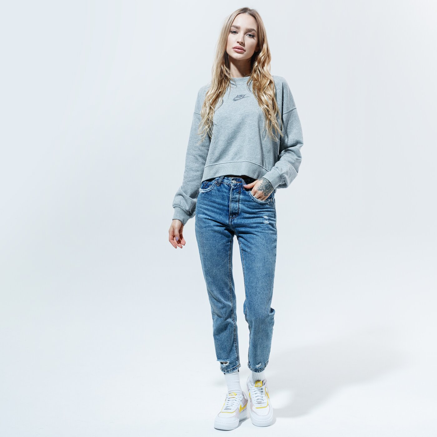 Дамски суичър NIKE СУИТЧЪР SPORTSWEAR cu6403-063 цвят сив