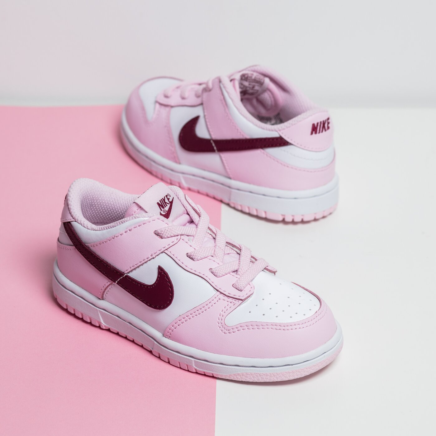 Детски маратонки NIKE DUNK LOW cw1589-601 цвят розов