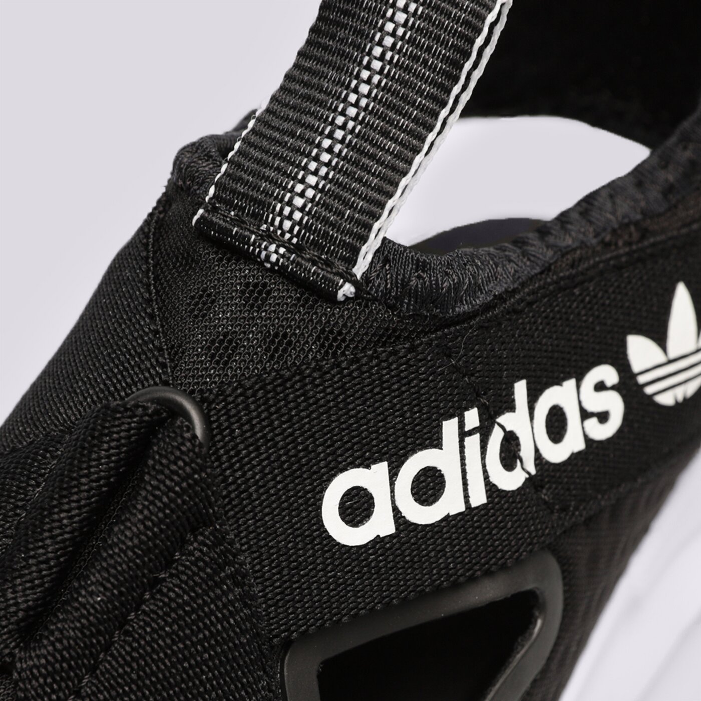 Детски чехли и сандали ADIDAS 360 SANDAL C gx0861 цвят черен