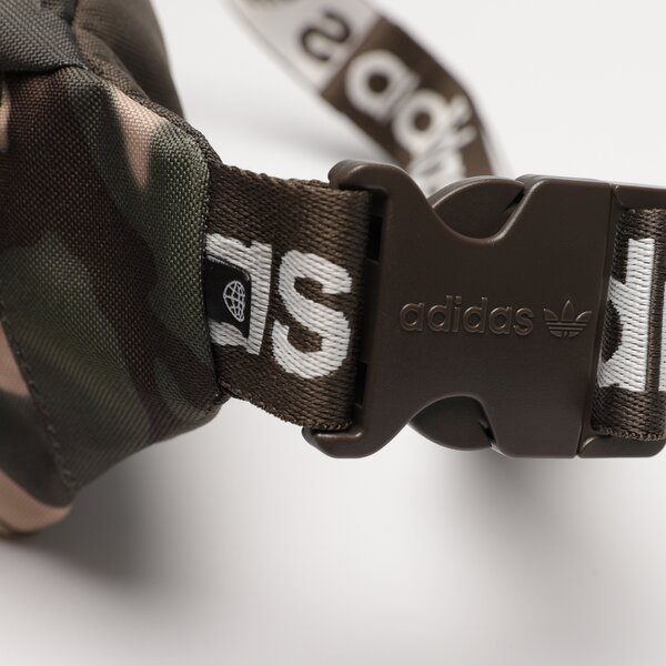 Дамска чанта за кръст ADIDAS ЧАНТА CAMO WAISTBAG h44674 цвят многоцветен