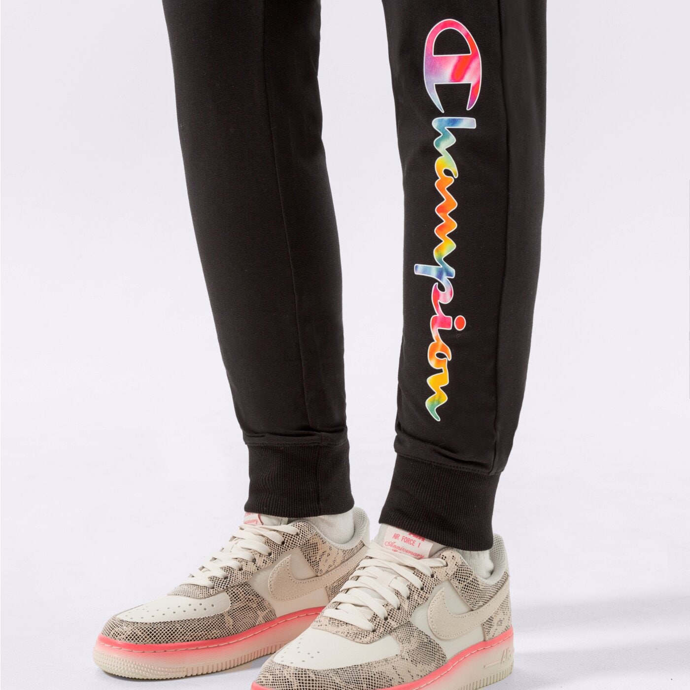 Дамски панталони CHAMPION ПАНТАЛОНИ RIB CUFF PANTS 114987kk001 цвят черен