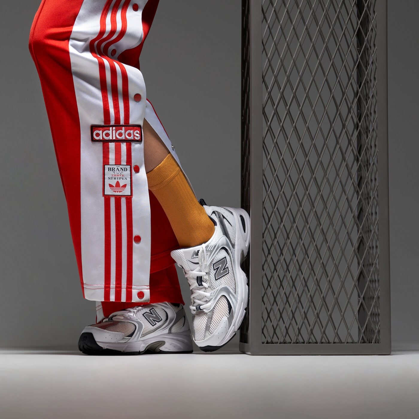 Дамски маратонки NEW BALANCE 530 mr530sg цвят бял