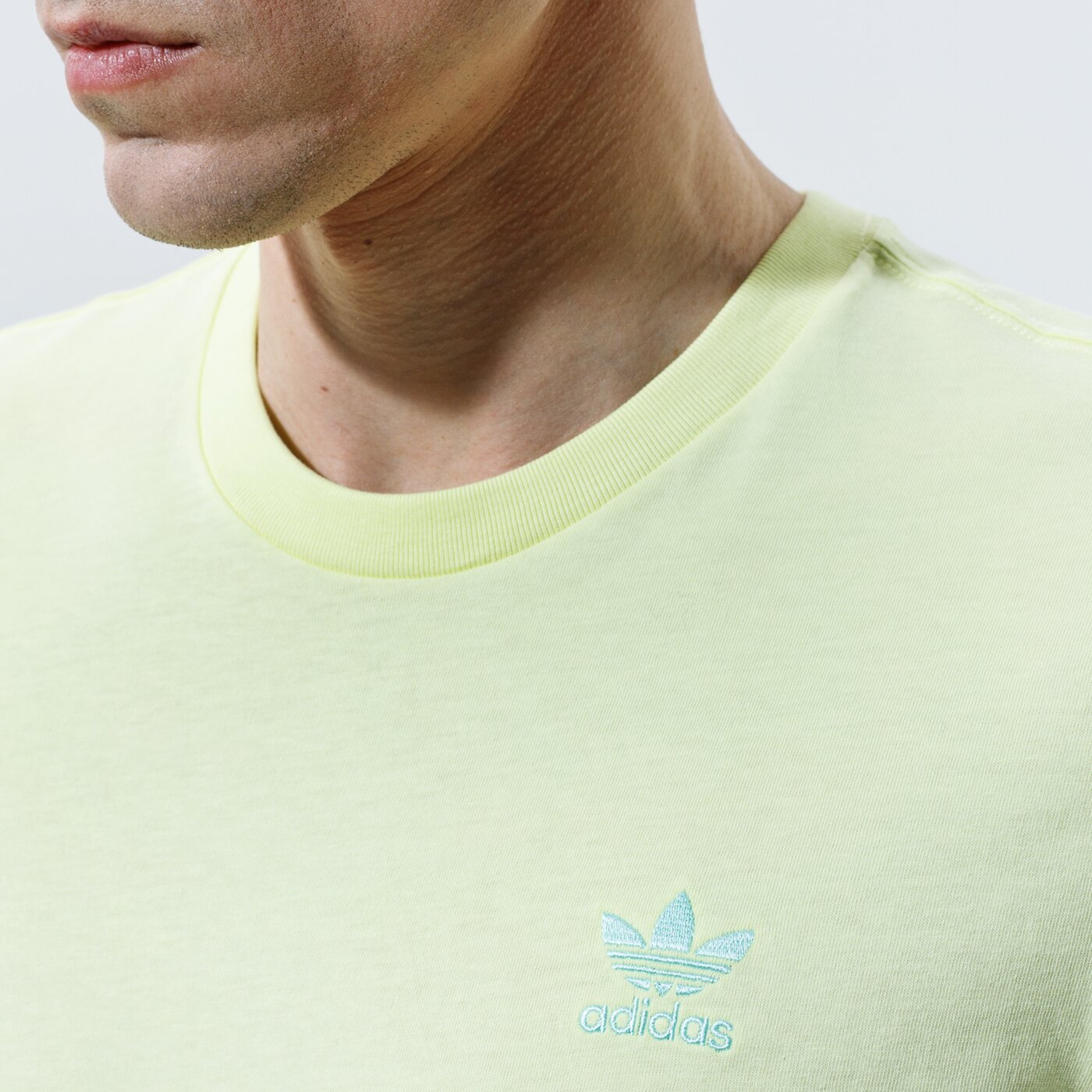 Мъжка тениска ADIDAS ТЕНИСКА ESSENTIAL TEE gn3403 цвят жълт