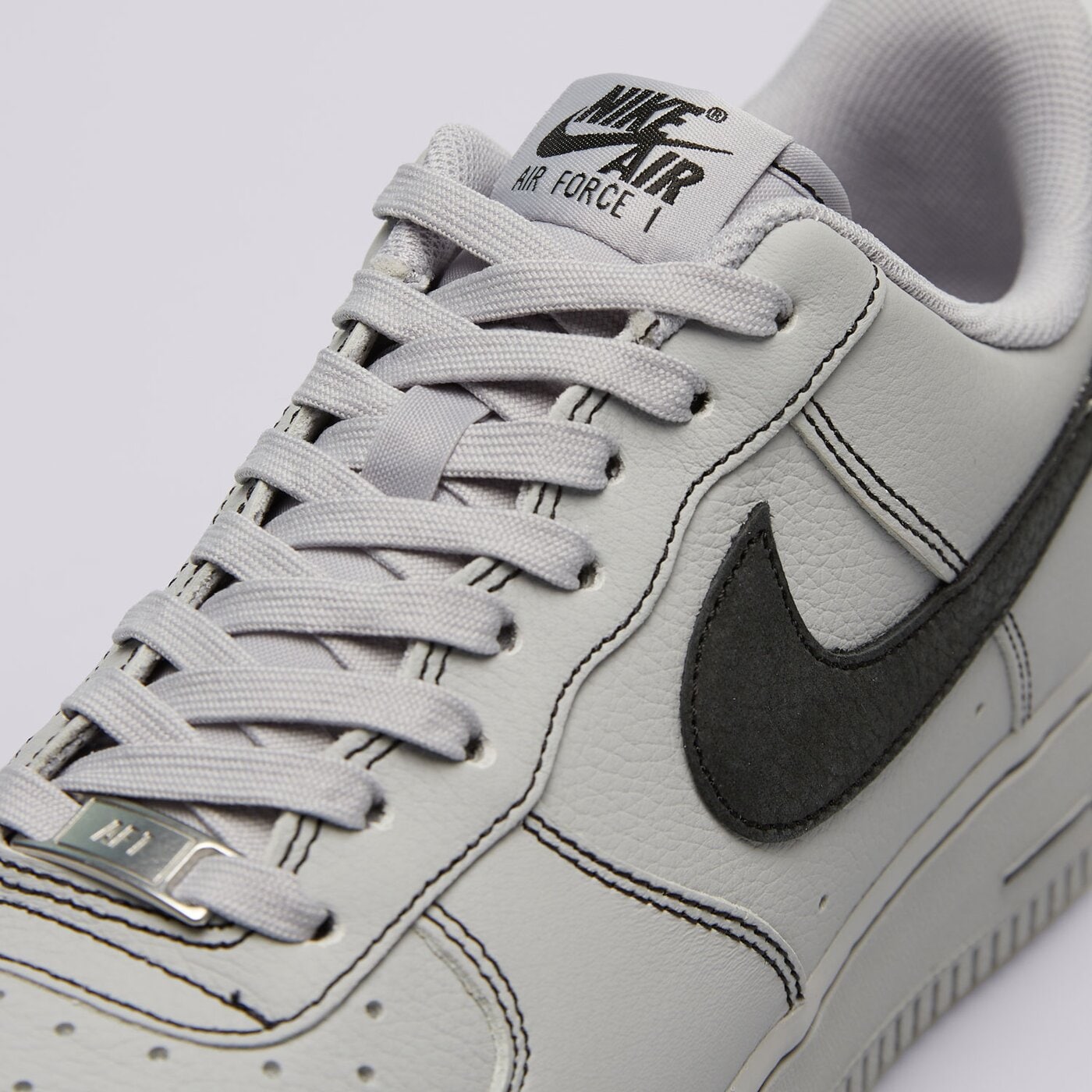 Мъжки маратонки NIKE AIR FORCE 1 '07 LV8 hq2037-004 цвят сив