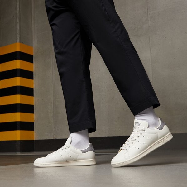 Мъжки маратонки ADIDAS STAN SMITH gy0028 цвят бял