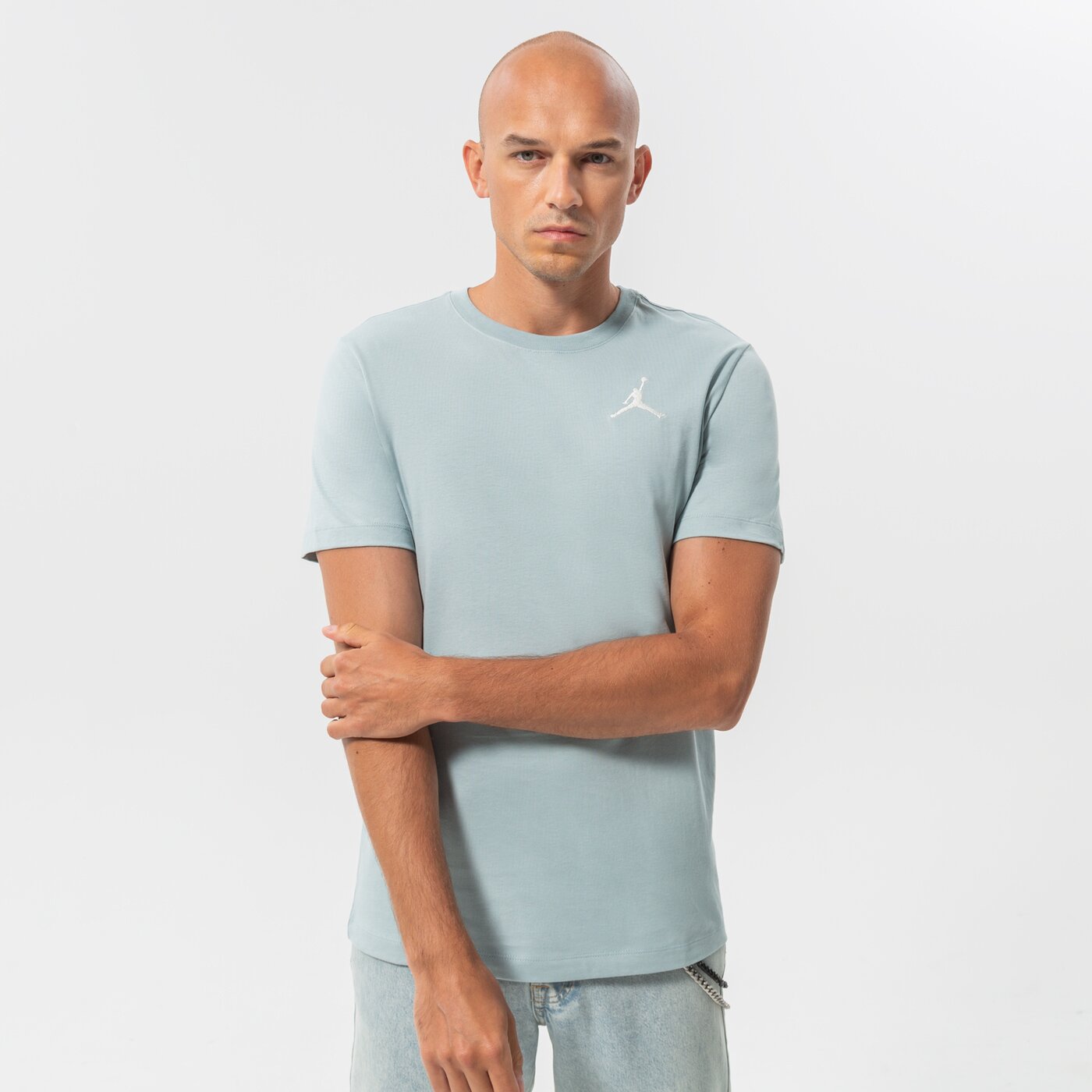 Мъжка тениска JORDAN ТЕНИСКА M J JUMPMAN EMB SS CREW dc7485-366 цвят сив