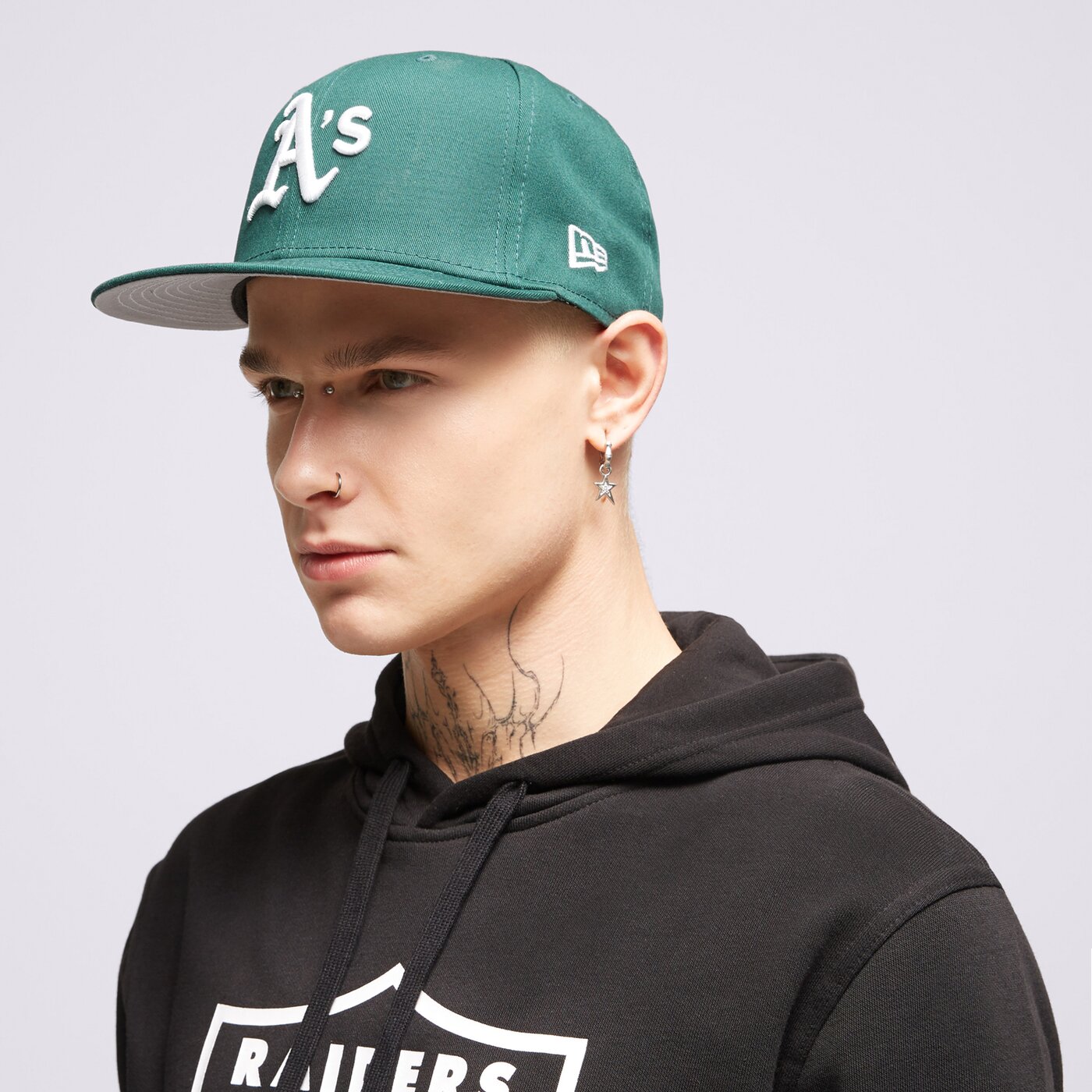 Мъжка шапка с козирка NEW ERA ШАПКА TEAM SIDE PATCH 5950 ATHLETICS OAKLAND ATHLETI 60364375 цвят зелен