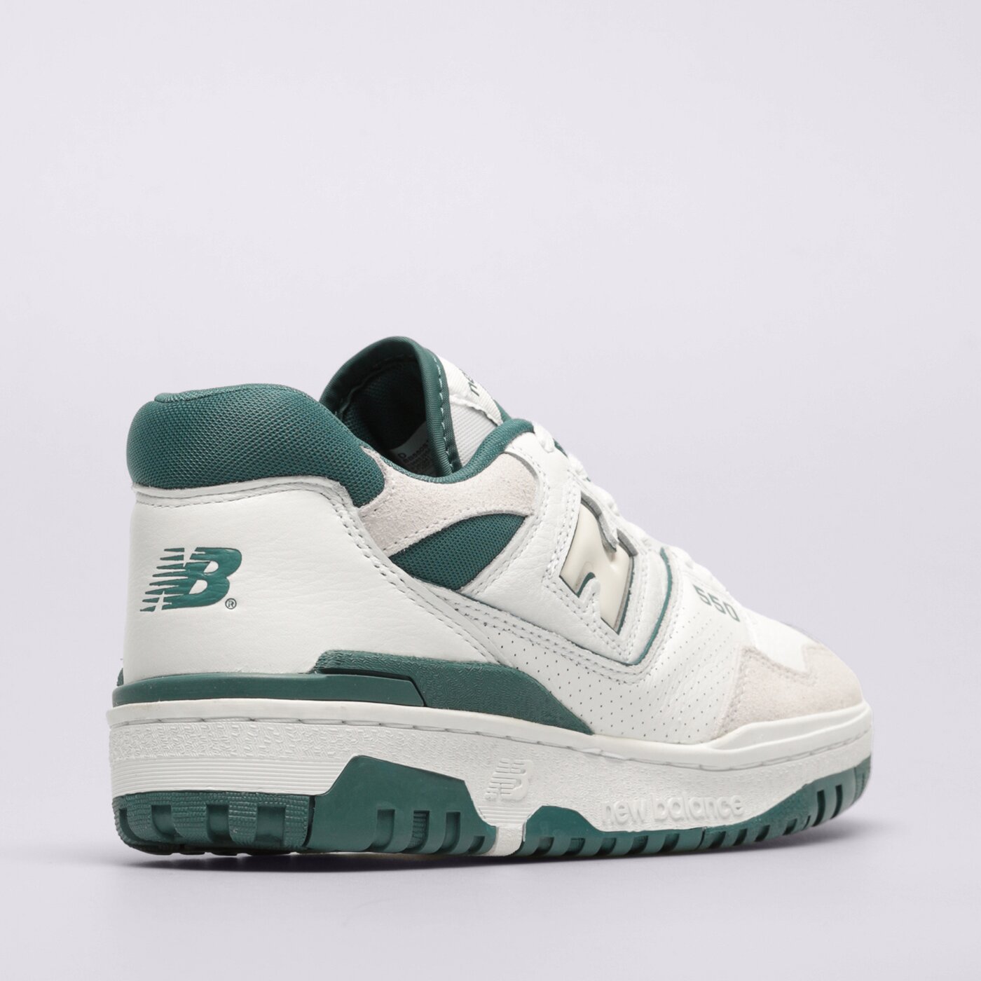 Мъжки маратонки NEW BALANCE 550  bb550sta цвят бял