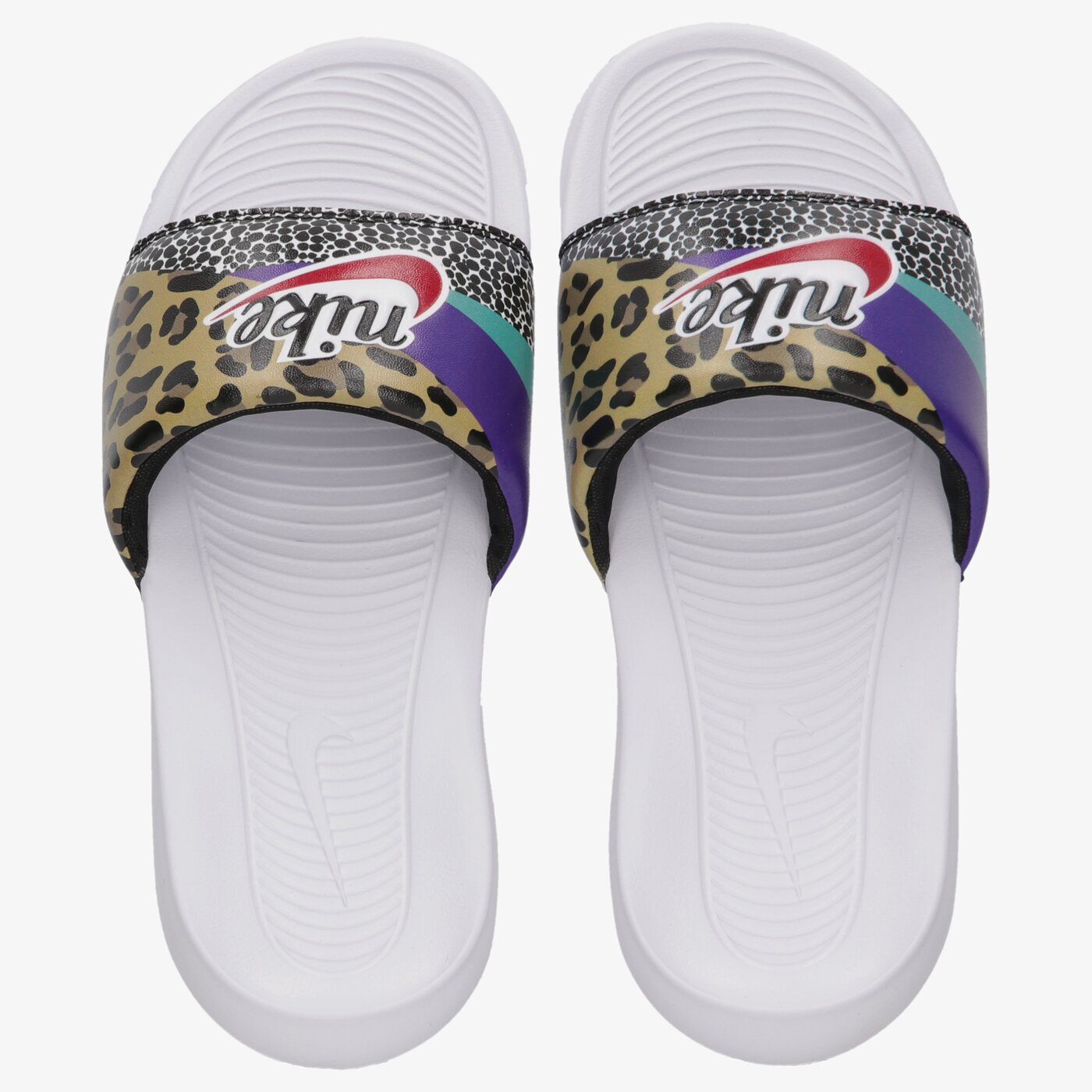 Дамски чехли и сандали NIKE VICTORI ONE cn9676-104 цвят многоцветен