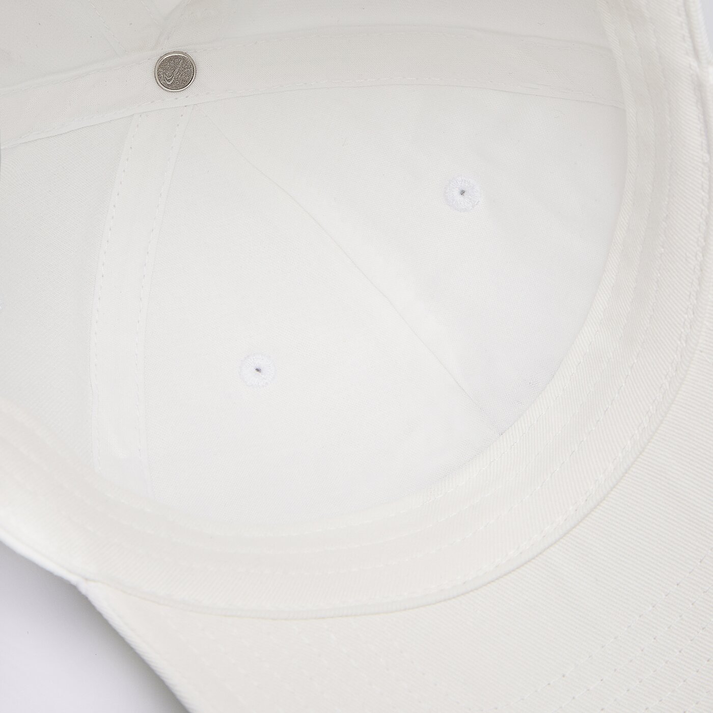 Дамска шапка с козирка NIKE ШАПКА U NK CLUB CAP U CB FUT WSH L fb5368-100 цвят бял