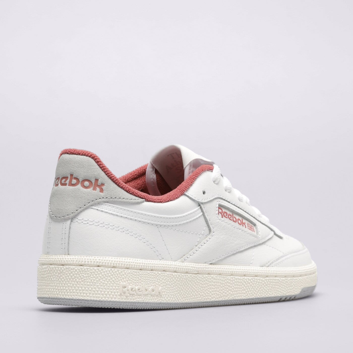 Дамски маратонки REEBOK CLUB C 85 100033087 цвят бял