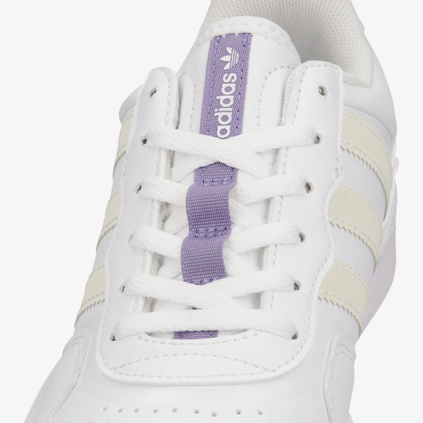 Детски маратонки ADIDAS COURTIC J gy3642 цвят бял