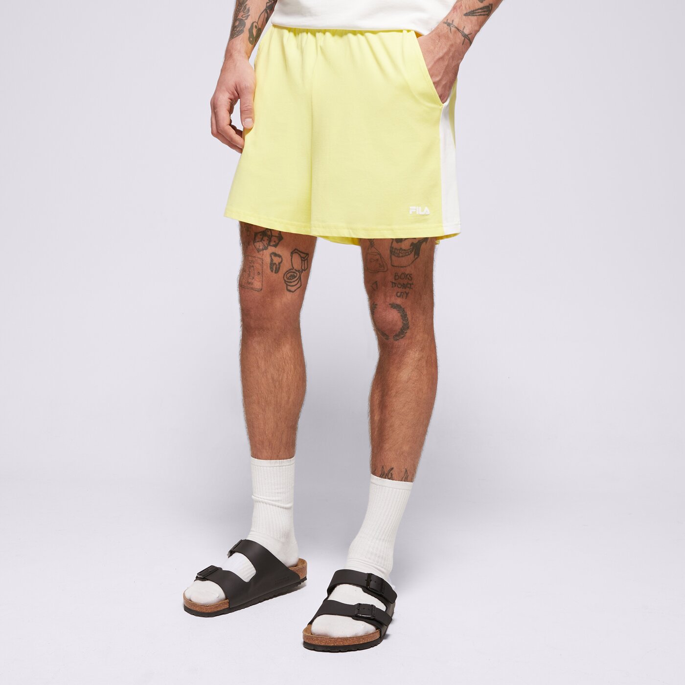 Дамски къси панталони FILA ШОРТИ BADU SHORTS 687493a469 цвят жълт