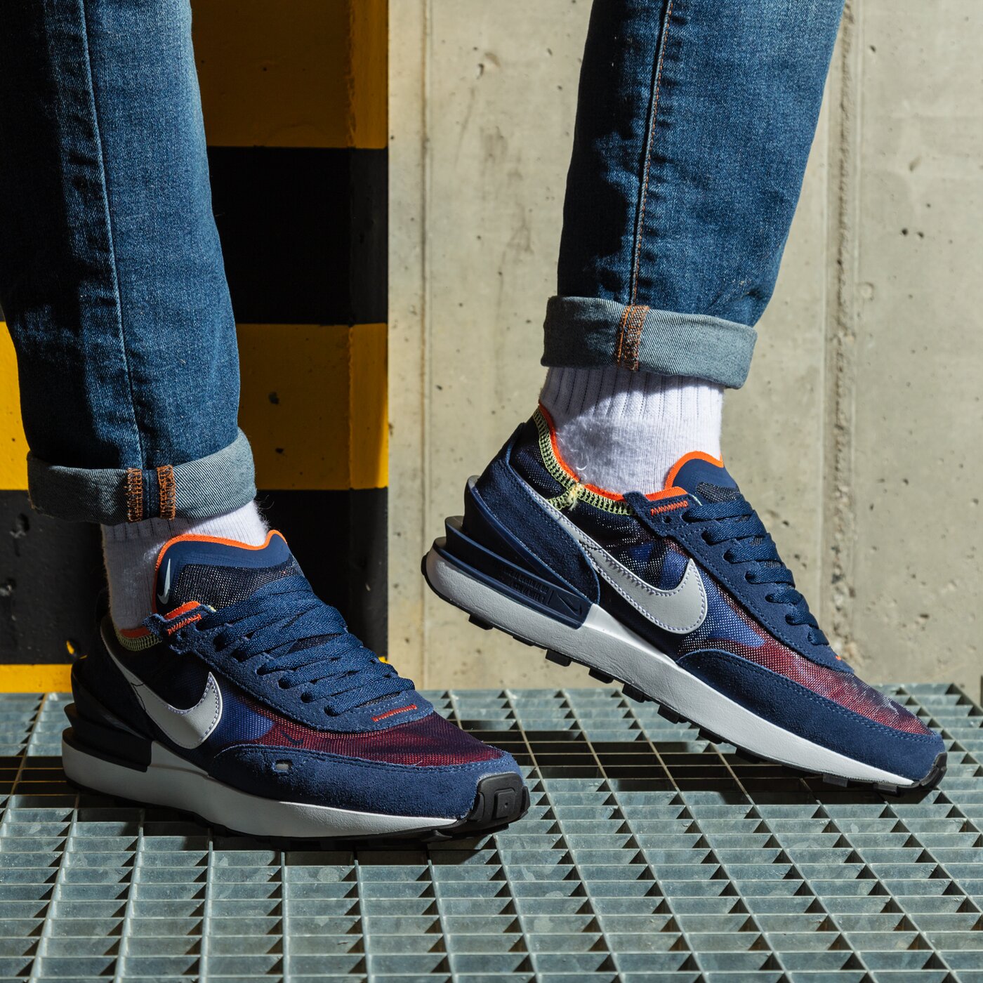 Мъжки маратонки NIKE WAFFLE ONE da7995-401 цвят тъмносин