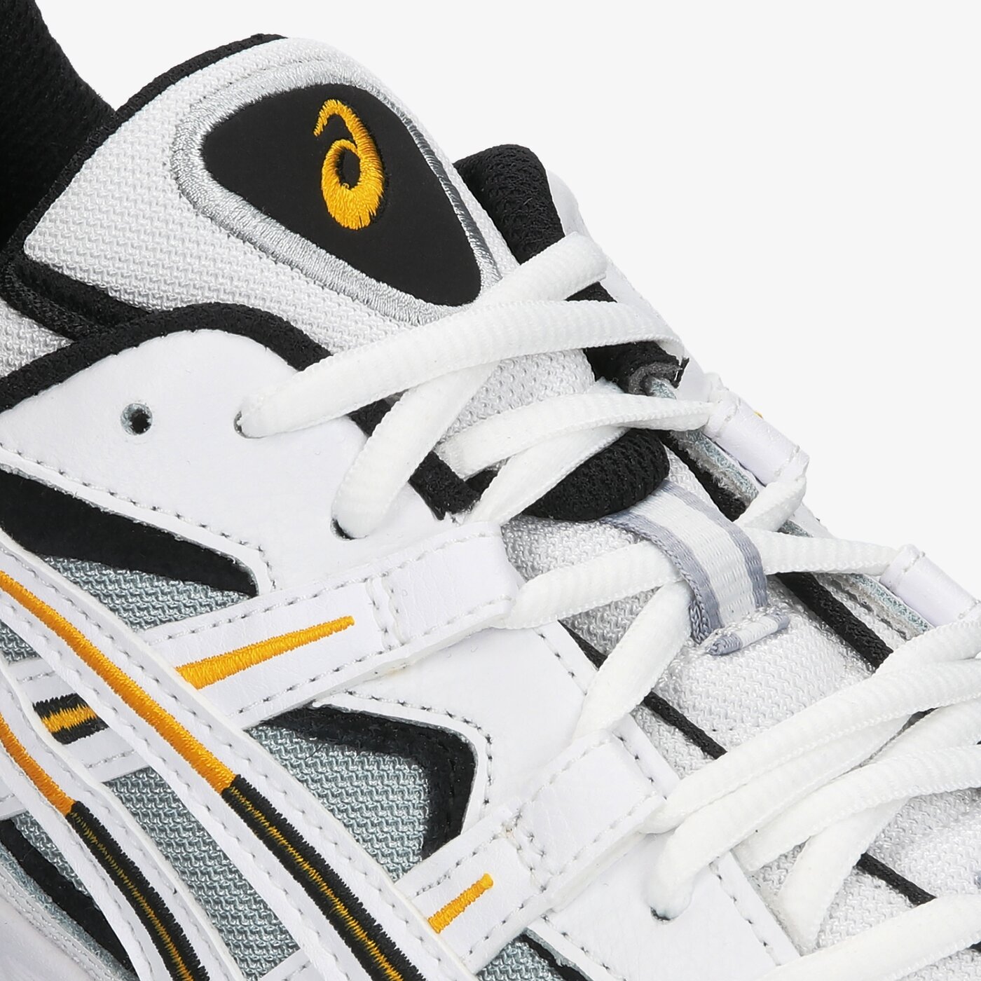 Мъжки маратонки ASICS GEL- KAYANO 5 OG 1021a1636100 цвят бял