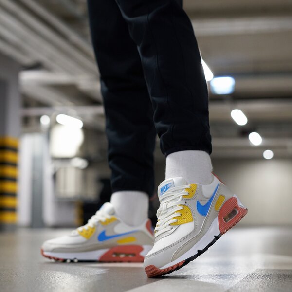 Дамски маратонки NIKE AIR MAX 90  dj9991-100 цвят многоцветен