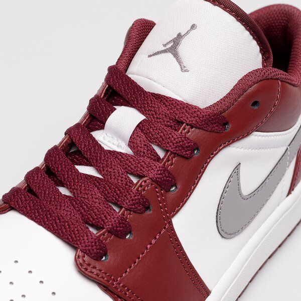 Мъжки маратонки AIR JORDAN 1 LOW  553558-615 цвят бордо