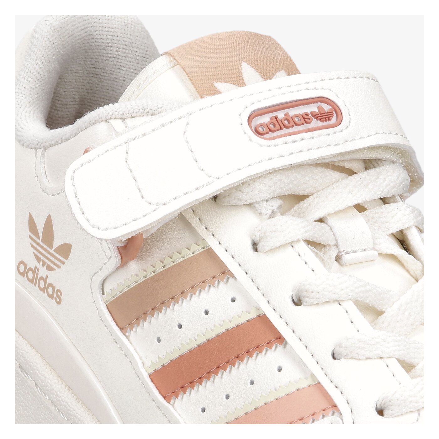 Дамски маратонки ADIDAS FORUM LOW W gv8345 цвят бял