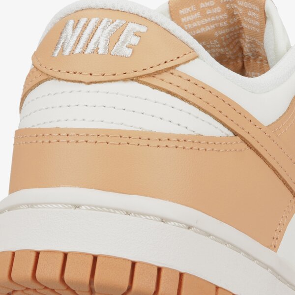 Дамски маратонки NIKE DUNK LOW dd1503-114 цвят бежов