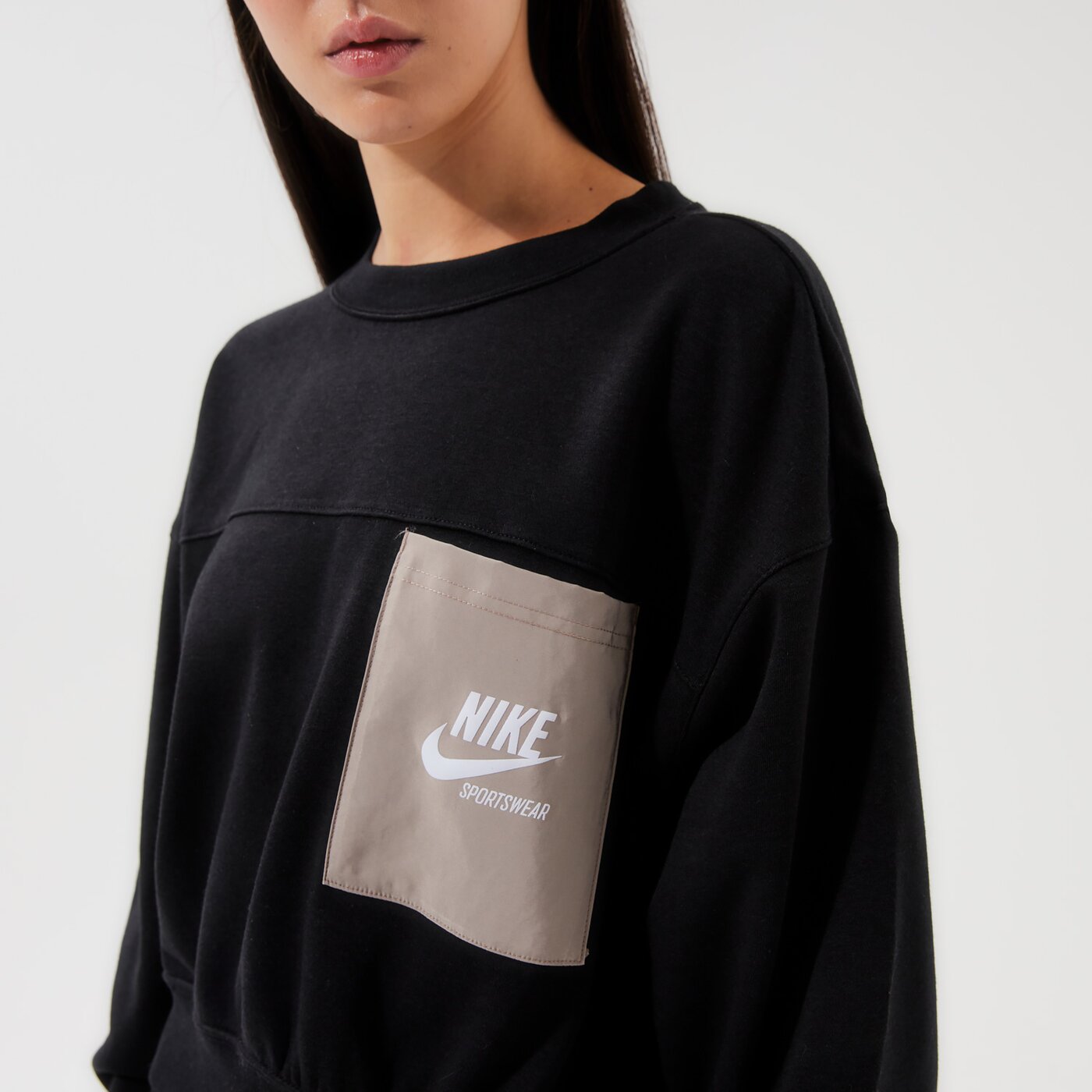 Дамски суичър NIKE СУИТЧЪР W NSW FLC CREW HTG dd5669-010 цвят черен