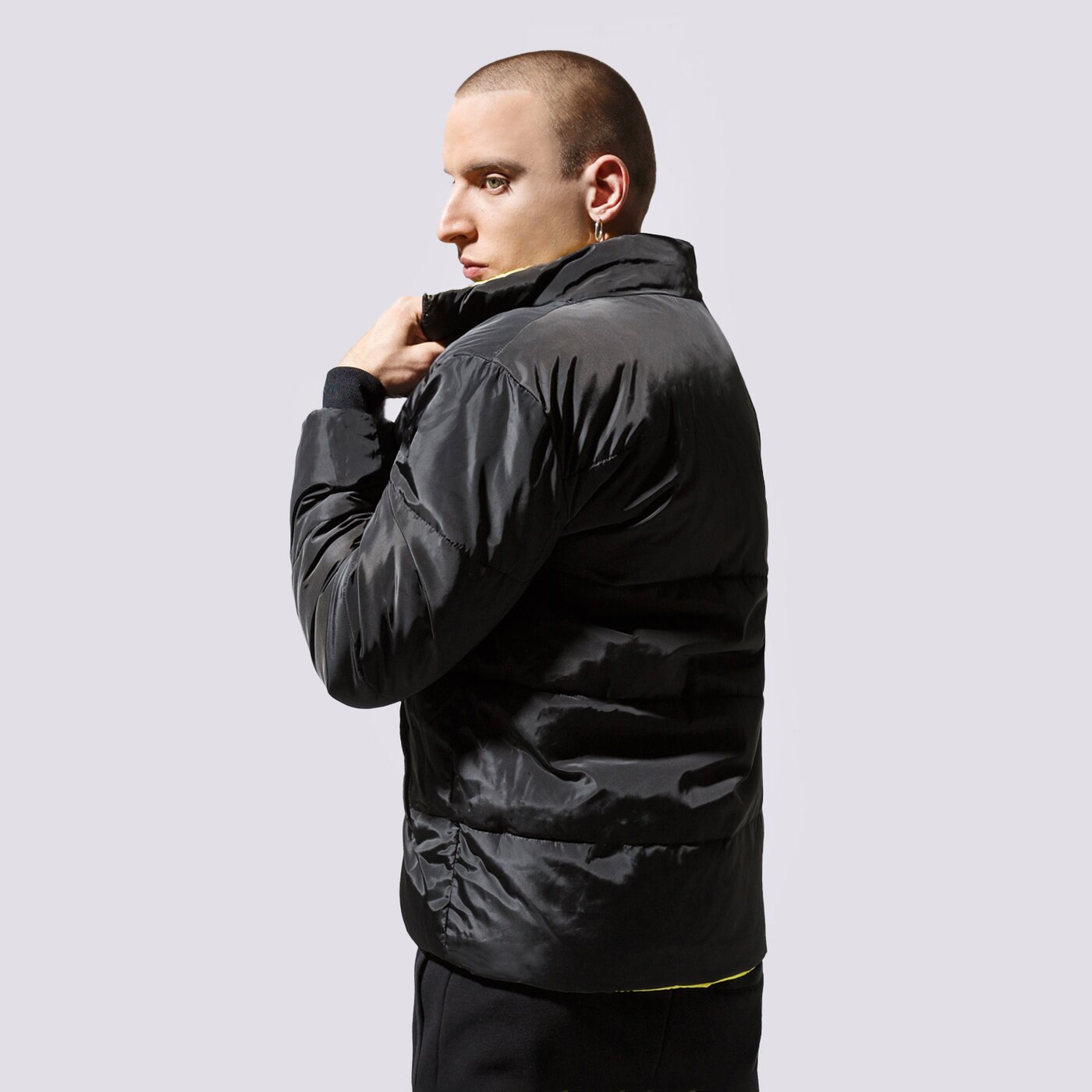 Мъжко зимно яке CONFRONT ЯКЕ ЗИМНО REVERS YLW JKT cf39kum33001 цвят черен