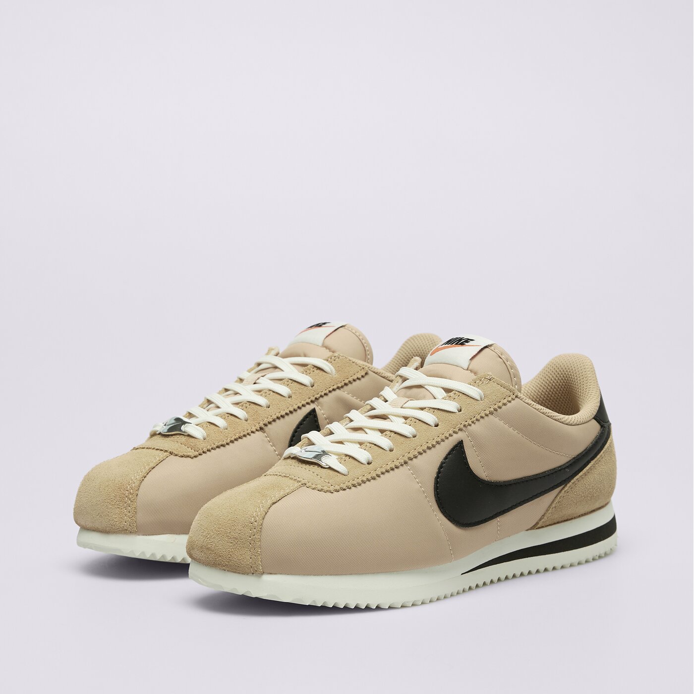 Дамски маратонки NIKE W CORTEZ SE  if1764-200 цвят кафяв