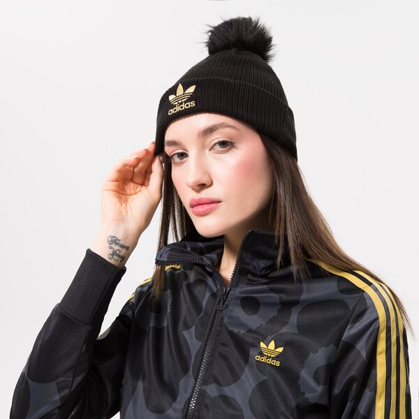 Дамска зимна шапка ADIDAS ШАПКА W FUR POM BEANI h35531 цвят черен