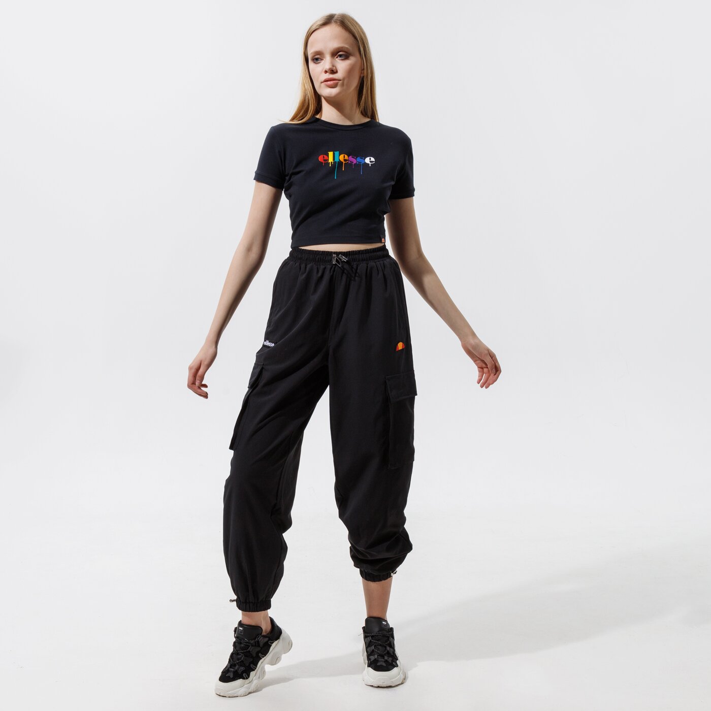 Дамска тениска ELLESSE ТЕНИСКА ROMANCIA CROP ТЕНИСКА BLK sgi11087011 цвят черен