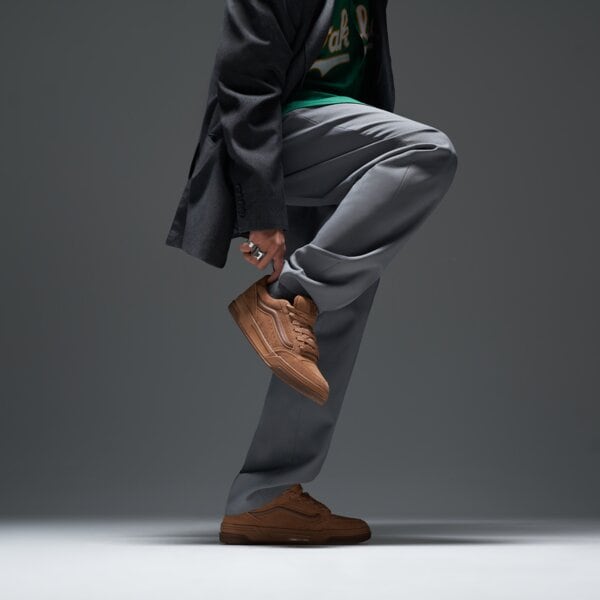 Мъжки маратонки VANS HYLANE vn000d26gwt1 цвят кафяв